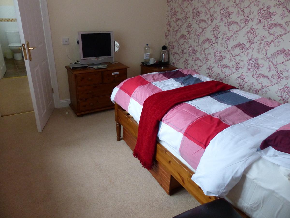 Riversdale Guest House Wimborne Minster Exterior foto
