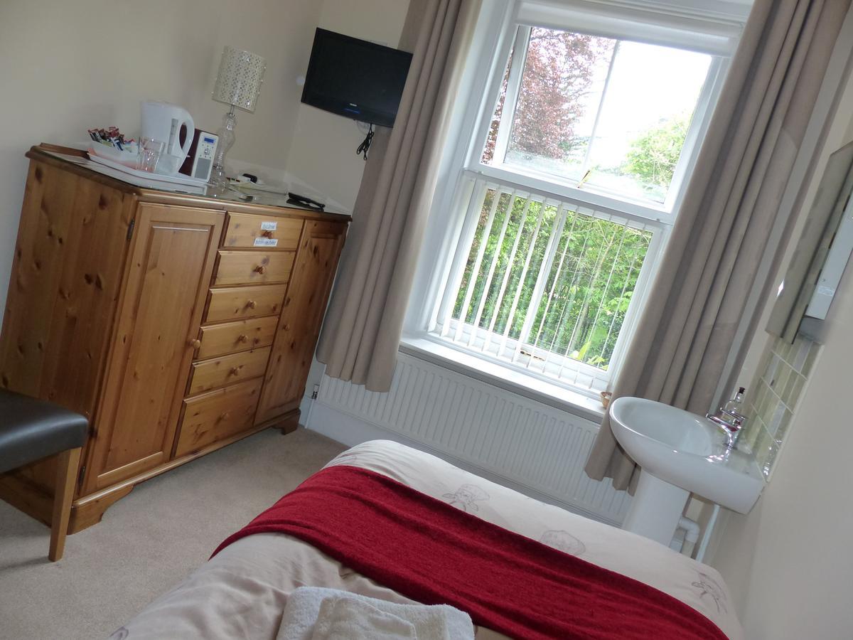 Riversdale Guest House Wimborne Minster Exterior foto